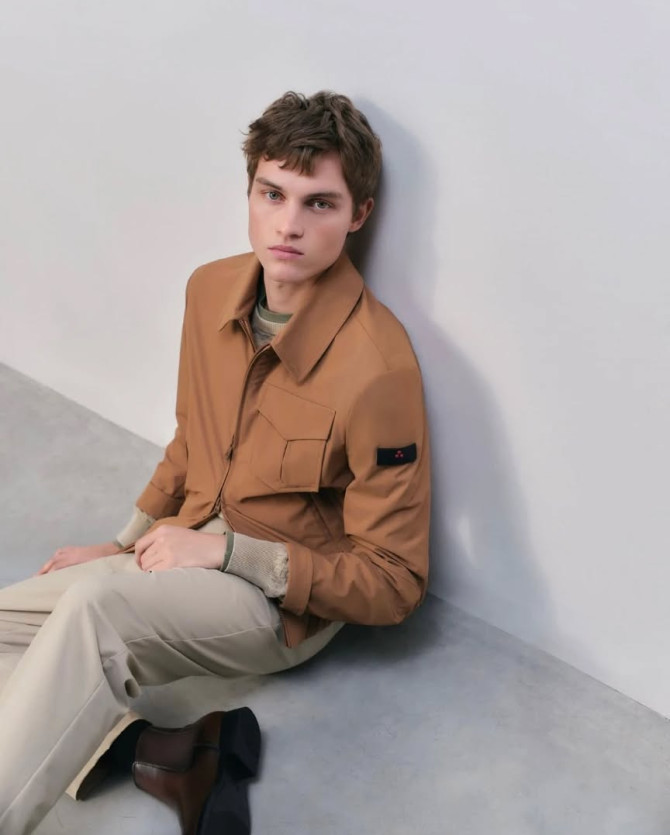 Urban layering that carries you from morning to ni...