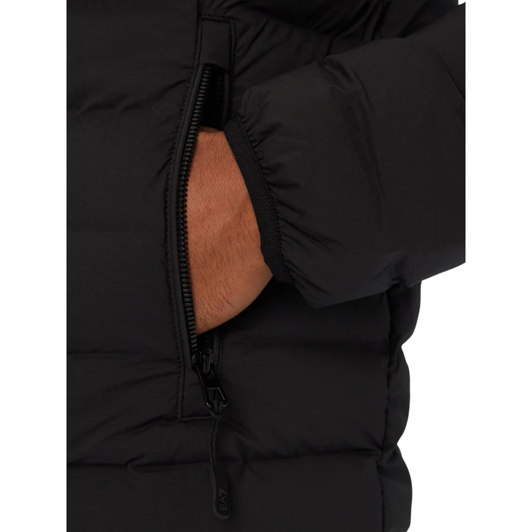 ARMANI MUŠKA JAKNA CRNA 54600