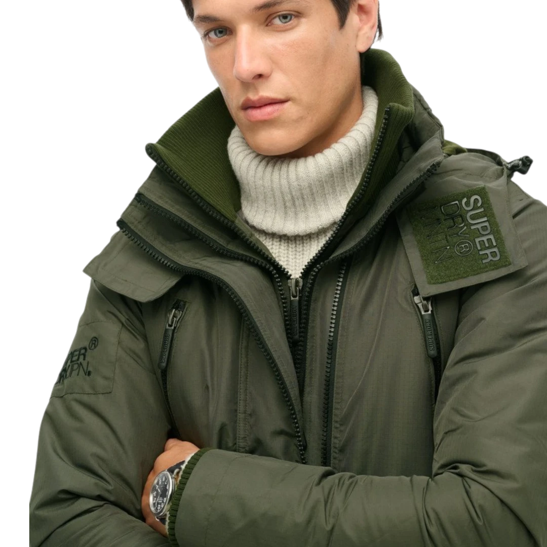 SUPERDRY MUŠKA JAKNA MASLINASTA 47607