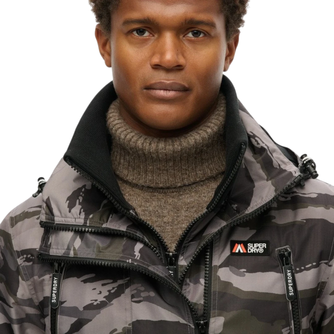 SUPERDRY MUŠKA JAKNA SIVA 47617
