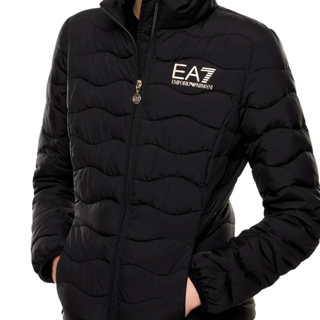 ARMANI ŽENSKA JAKNA CRNA 52529