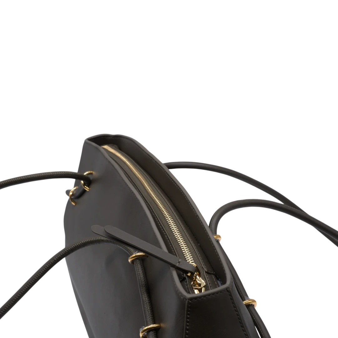 COCCINELLE ŽENSKA TORBA SMEĐA 53701