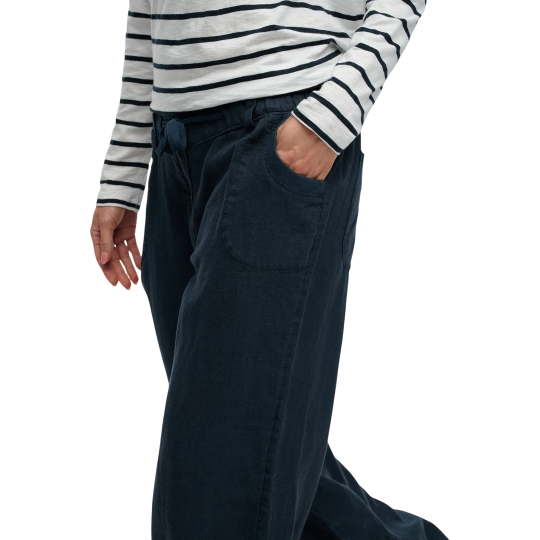 SUPERDRY ŽENSKE FARMERKE TEGET 50303