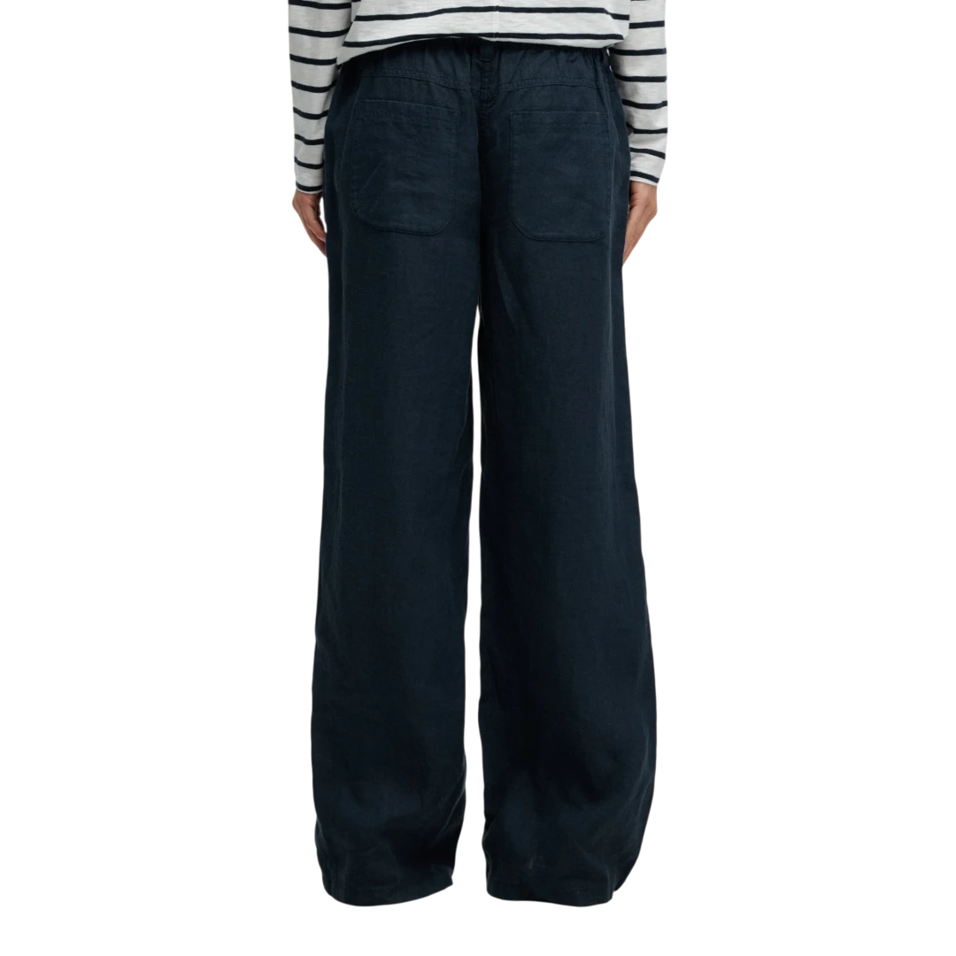 SUPERDRY ŽENSKE FARMERKE TEGET 50303