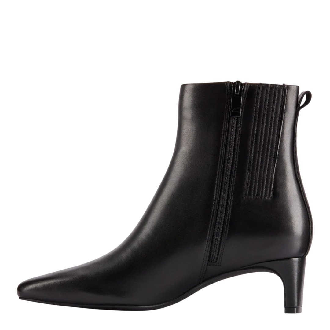 CLARKS ŽENSKE GLEŽNJAČE CRNA 54508