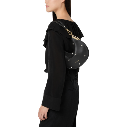 COCCINELLE ŽENSKA TORBA CRNA 46627